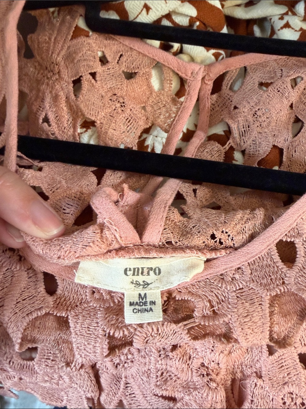 Pink Entro dress - Picture 2 of 4